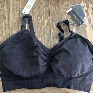 Kindred Bravely nursing bra. Has removable pads. NWT.